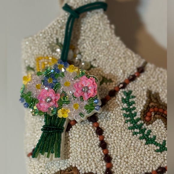 Western Horse Cowgirl Beaded Bag - Picture 5 of 6